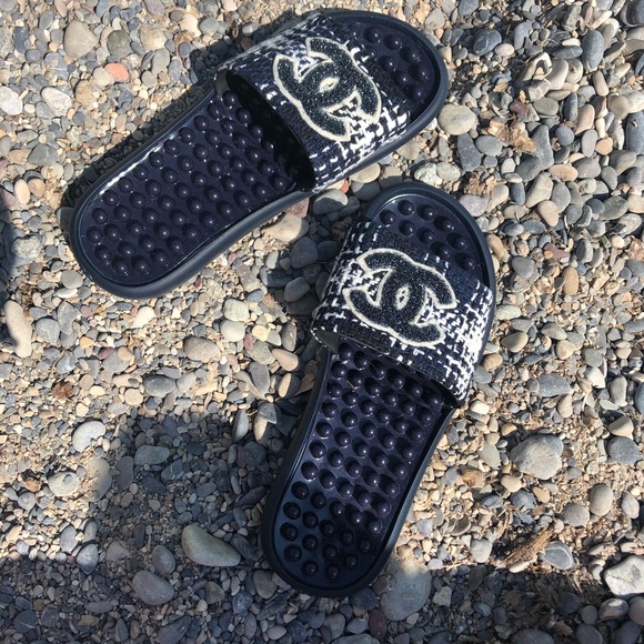 CHANEL Shoes - 100% AUTHENTIC CHANEL TWEED SLIDES